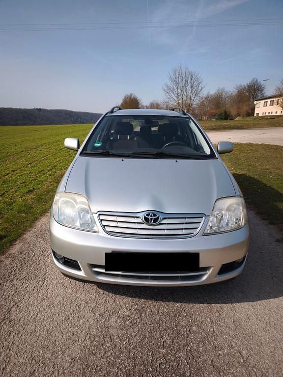 Gebraucht Toyota Corolla Sol 110 PS (80 kW) 2004 Silber Kombi
