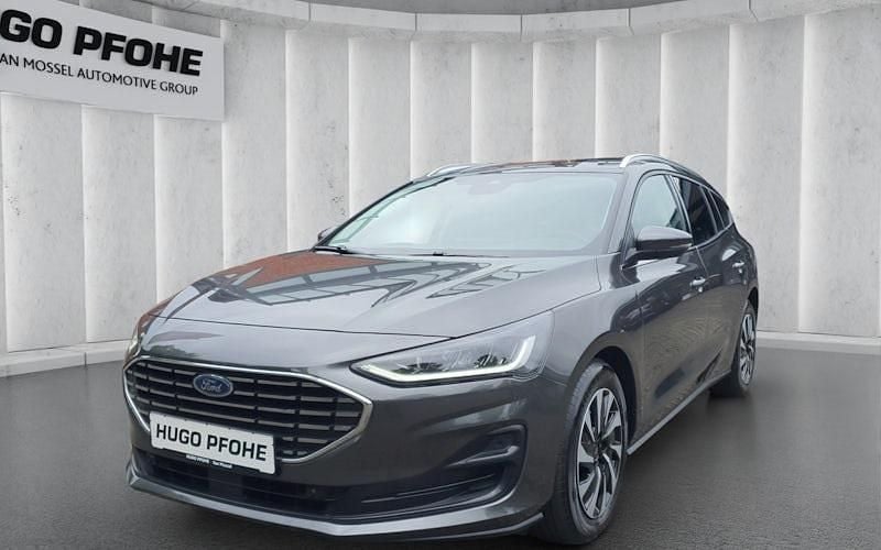Grau Gebraucht 2023 Ford Focus Titanium Kombi | 18.750 € (Superpreis) - Bild 1/4