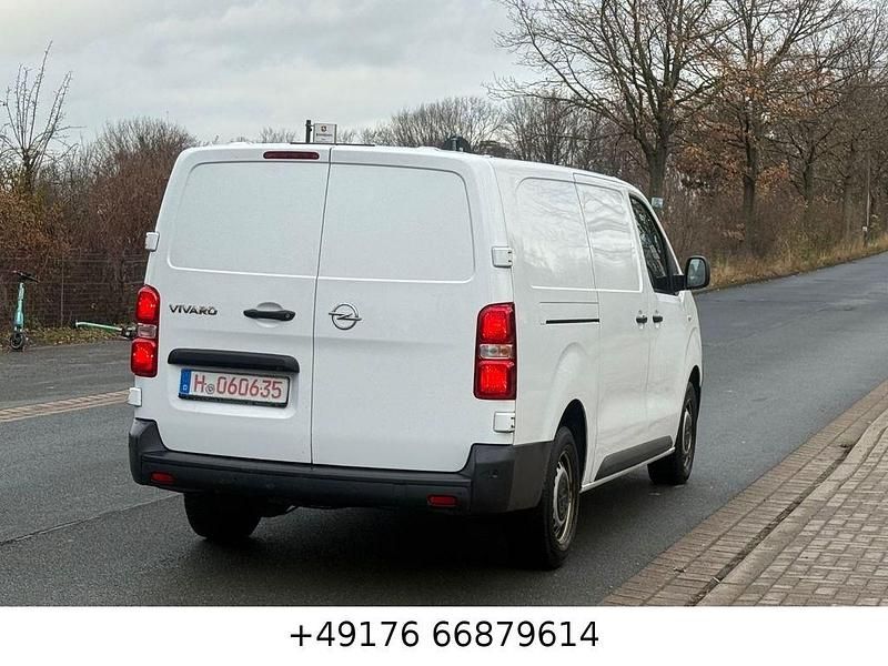 Gebraucht Opel Vivaro Edition 122 PS (89 kW) 2021 Weiß Van / Kleinbus