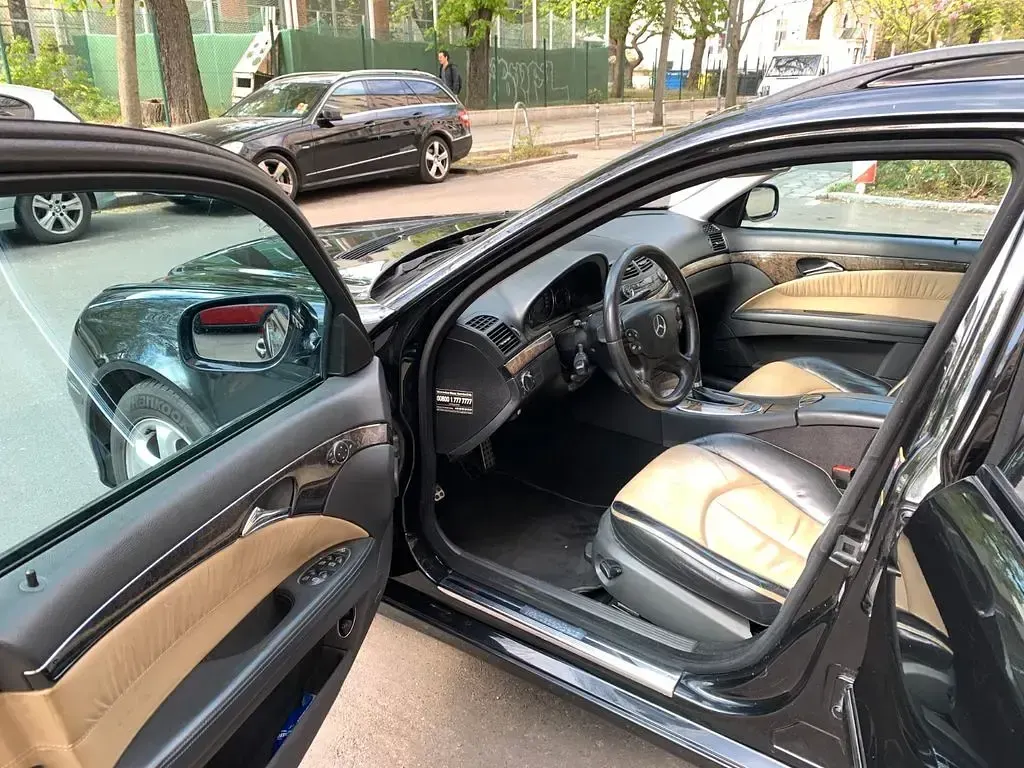 Gebraucht Mercedes E320 Avantgarde 224 PS (164 kW) 2008 Schwarz Kombi