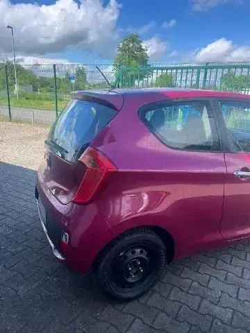 Gebraucht Kia Picanto Edition 7 69 PS (50 kW) 2013 Rot Kleinwagen
