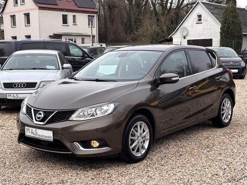 Gebraucht Nissan Pulsar N-Connecta 116 PS (85 kW) 2018 Braun Kleinwagen