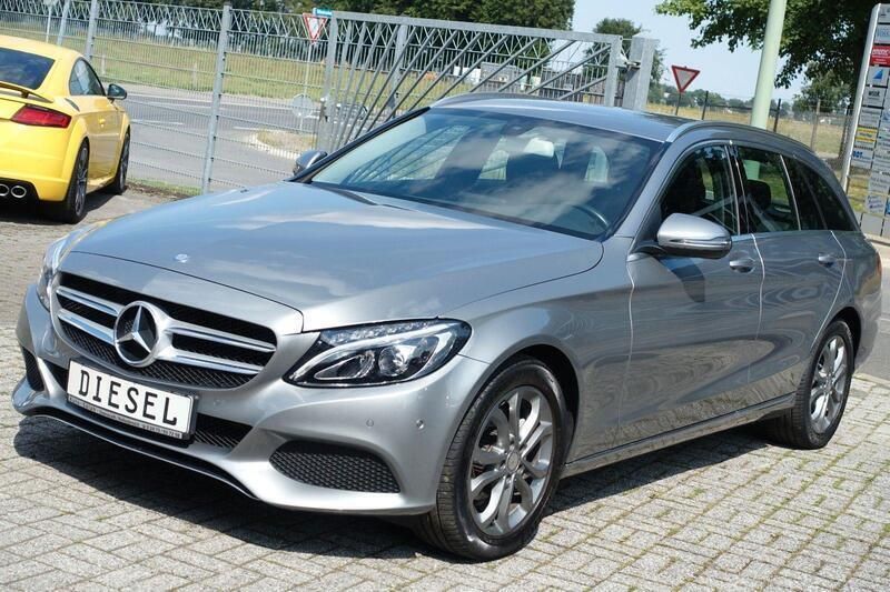 Grau Gebraucht 2016 Mercedes C180 Kombi | 14.690 € (Guter Preis) - Bild 1/4