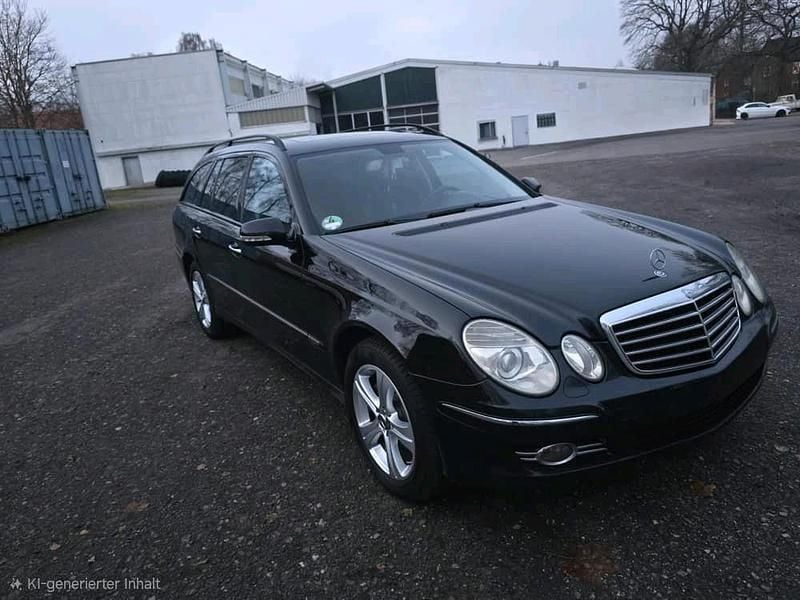 Gebraucht Mercedes E220 200 PS (147 kW) 2007 Schwarz Kombi