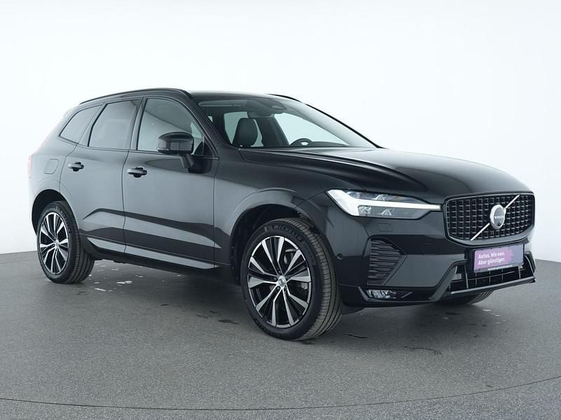 Gebraucht Volvo XC60 Ultimate 250 PS (183 kW) 2022 Onyx black SUV