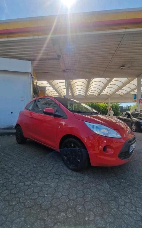 Rot Gebraucht 2013 Ford Ka Kleinwagen | 1.700 € (Guter Preis) - Bild 1/4