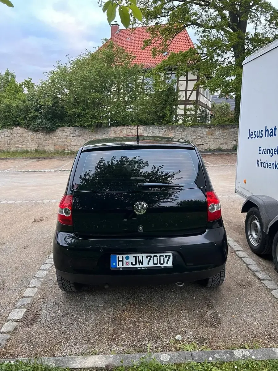 Gebraucht VW Fox Refresh 55 PS (40 kW) 2009 Schwarz Kleinwagen