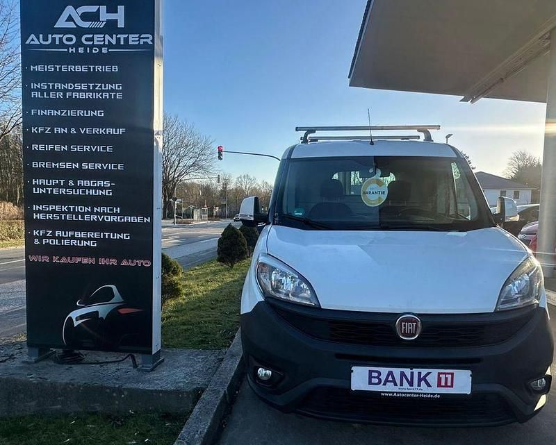 Gebraucht Fiat Doblò 101 PS (74 kW) 2016 Weiß Van / Kleinbus