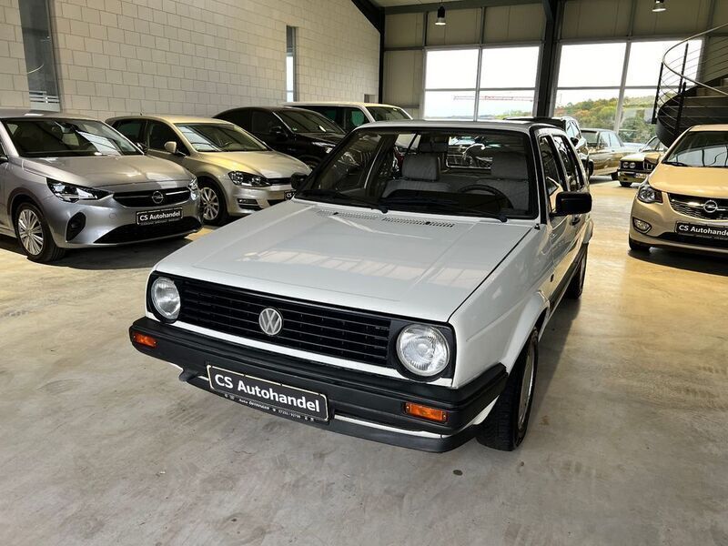 Weiß Gebraucht 1991 VW Golf III Limousine | 4.490 € - Bild 1/4