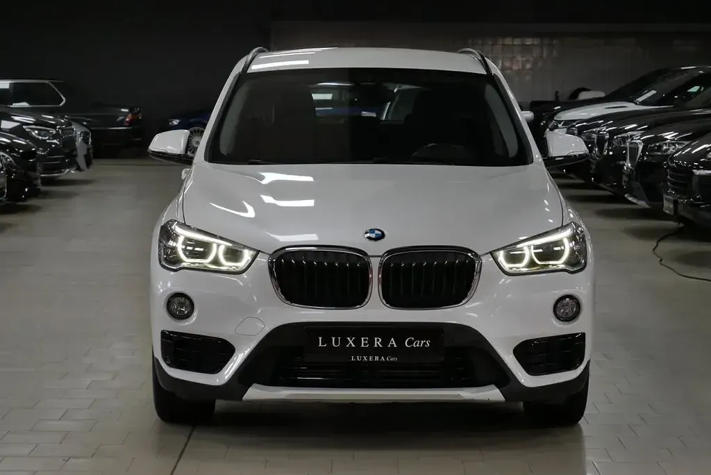 Gebraucht BMW X1 Sport Line 190 PS (139 kW) 2019 Weiß SUV
