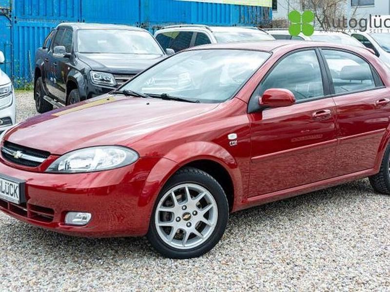 Gebraucht Chevrolet Lacetti CDX 121 PS (88 kW) 2008 Rot Kleinwagen
