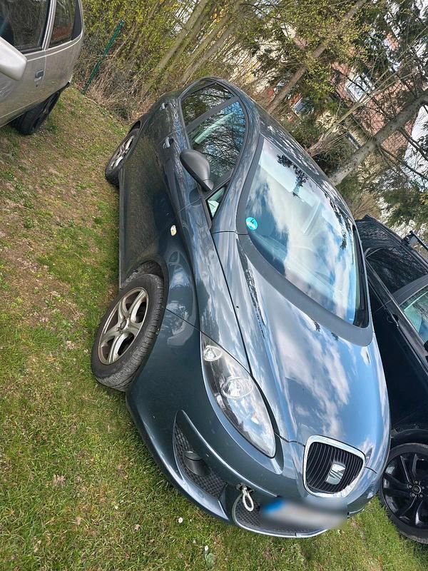 Gebraucht Seat Altea 115 PS (84 kW) 2005 Grau Van / Kleinbus