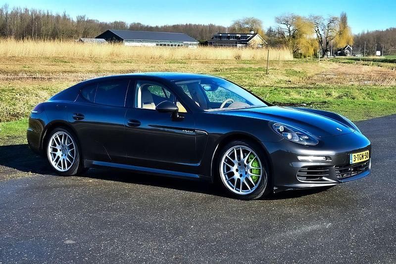Gebraucht Porsche Panamera 416 PS (305 kW) 2014 Braun Kleinwagen