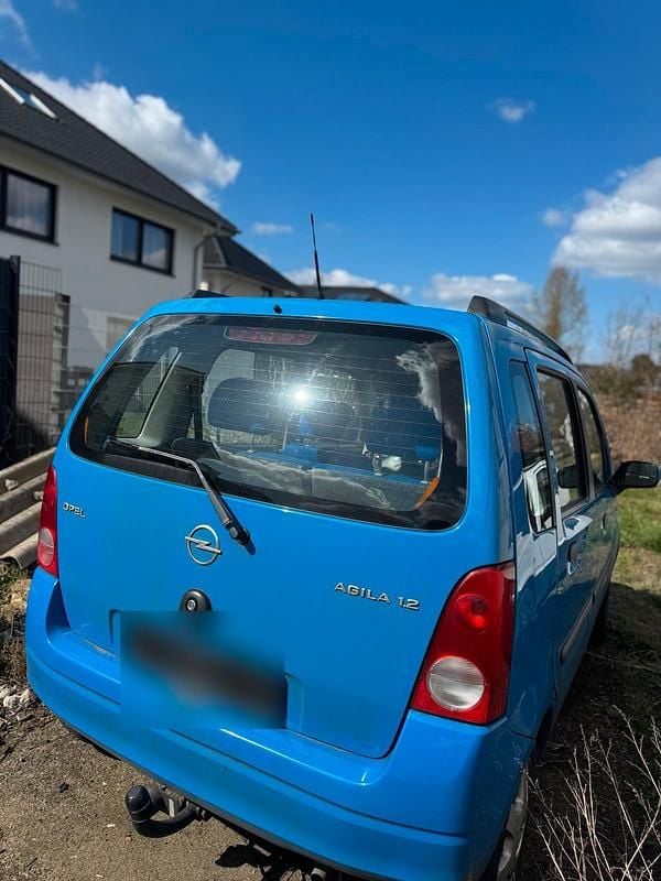 Gebraucht Opel Agila 58 PS (42 kW) 2000 Blau Van / Kleinbus