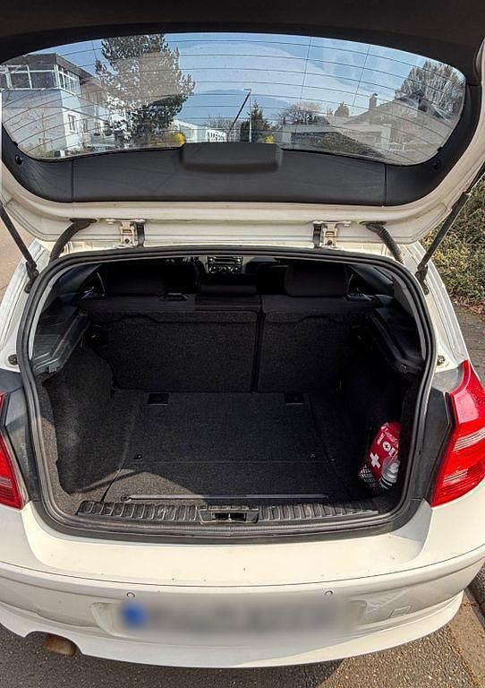 Gebraucht BMW 116 122 PS (89 kW) 2007 Weiß Kleinwagen