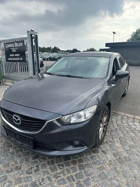 Grau Gebraucht 2015 Mazda 6 Kombi | 3.900 € (Superpreis) - Bild 1/4
