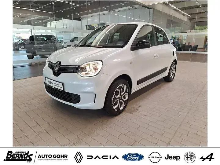 Weiß Gebraucht 2022 Renault Twingo Equilibre Kleinwagen | 13.190 € (Fairer Preis) - Bild 1/4