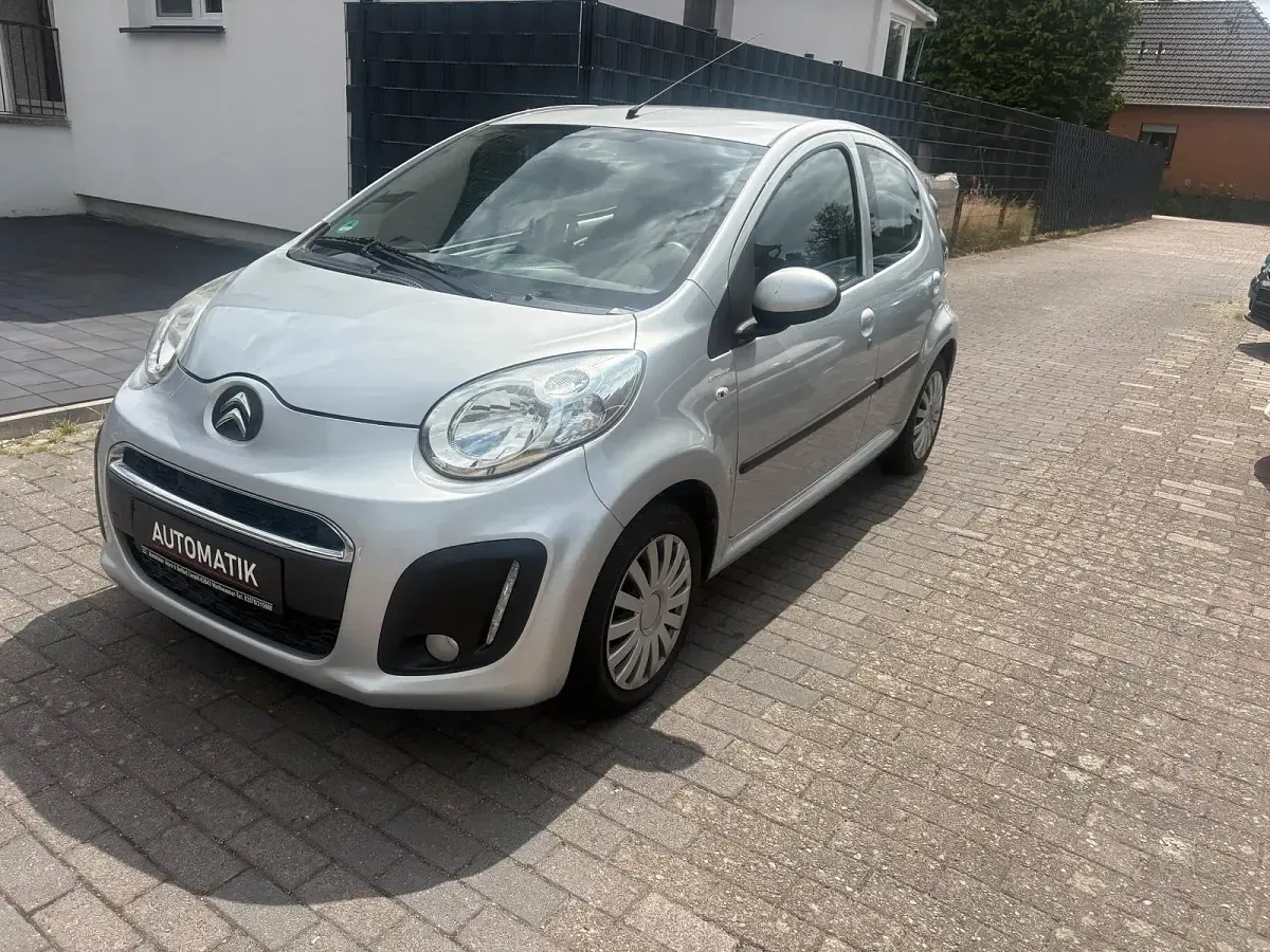 Gebraucht Citroën C1 68 PS (50 kW) 2012 Silber Kleinwagen