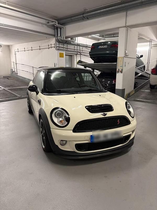 Gebraucht Mini Cooper S Coupé 184 PS (135 kW) 2012 Coupé