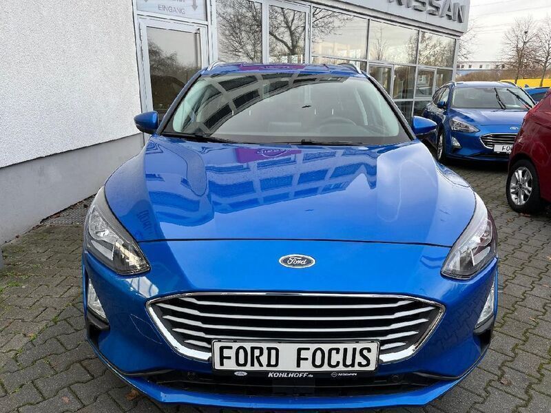 Gebraucht Ford Focus Cool & Connect 101 PS (74 kW) 2022 Dynamicblau metallic (metallic) Kombi