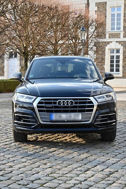 Gebraucht Audi Q5 S-Line 190 PS (139 kW) 2019 Schwarz SUV
