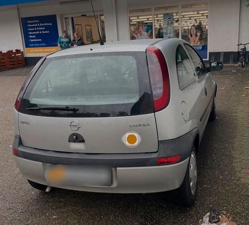 Gebraucht Opel Corsa 50 PS (36 kW) 2001 Silber Kleinwagen