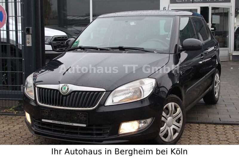 Schwarz Gebraucht 2011 Skoda Fabia Cool Edition Kleinwagen | 2.850 € (Fairer Preis) - Bild 1/4