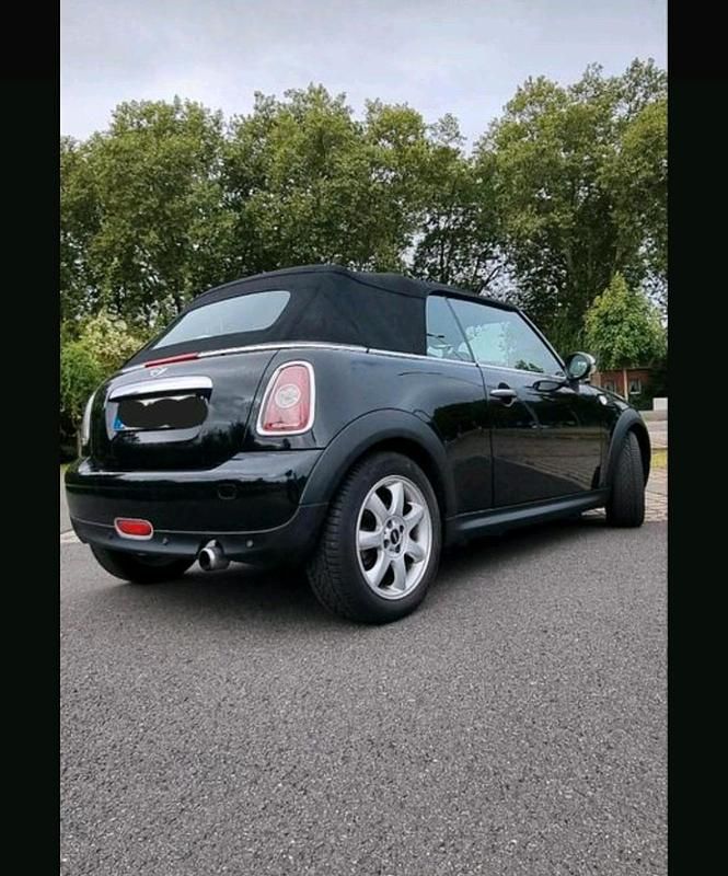 Gebraucht Mini Cooper Cabriolet 122 PS (89 kW) 2010 Schwarz Cabrio