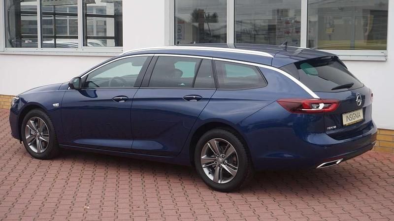 Gebraucht Opel Insignia Elegance 174 PS (127 kW) 2020 Nautic blau Kombi