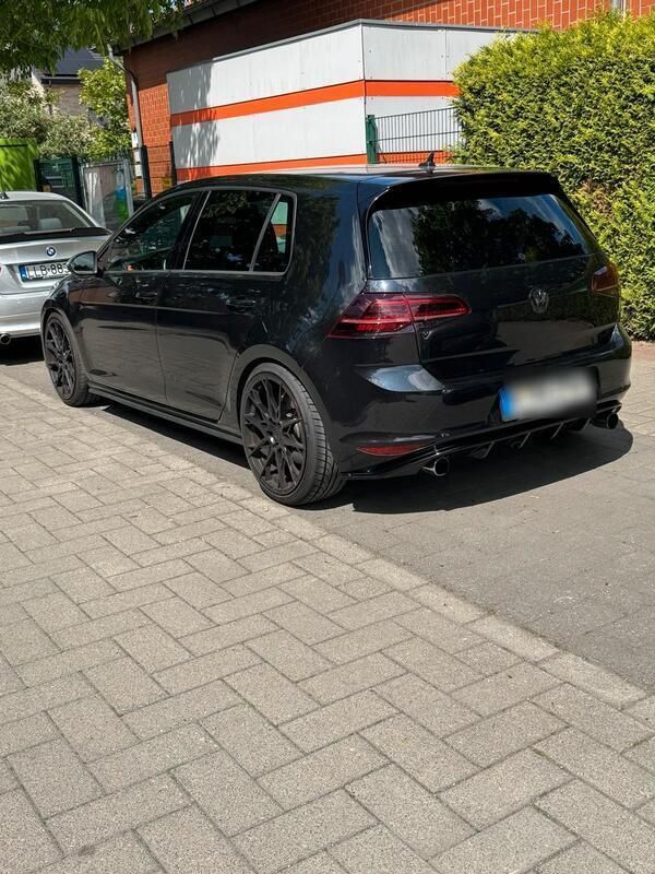 Schwarz Gebraucht 2014 VW Golf VII GTI Limousine | 9.000 € (Superpreis) - Bild 1/4