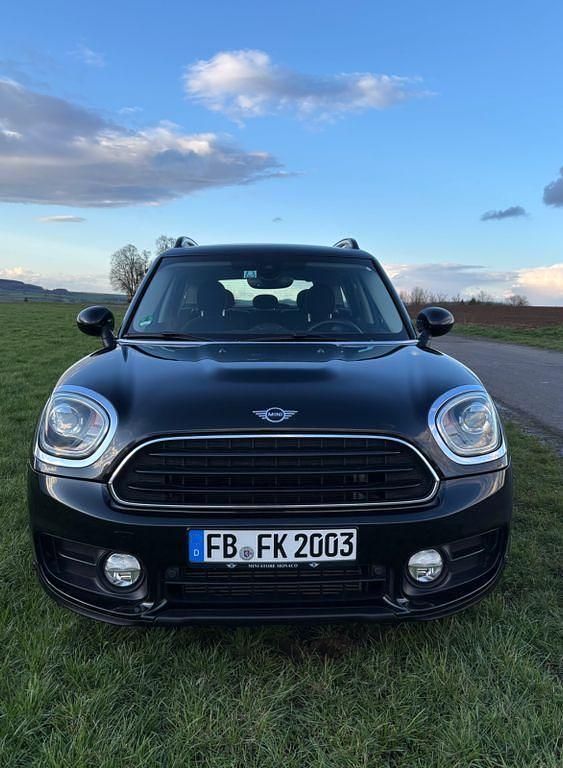 Gebraucht Mini One Countryman 102 PS (75 kW) 2019 Schwarz SUV