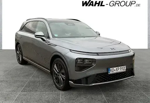Gebraucht XPENG G9 AWD Performance 405 kW (551 PS) 2025 Grau SUV