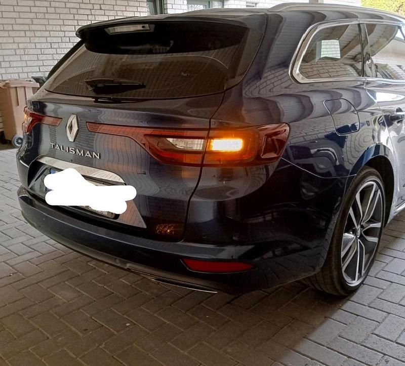 Gebraucht Renault Talisman 160 PS (117 kW) 2018 Blau Kombi