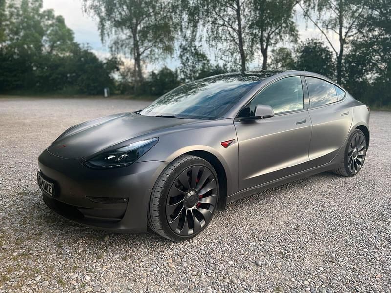 Gebraucht Tesla Model 3 Performance 404 kW (550 PS) 2022 Silber Limousine