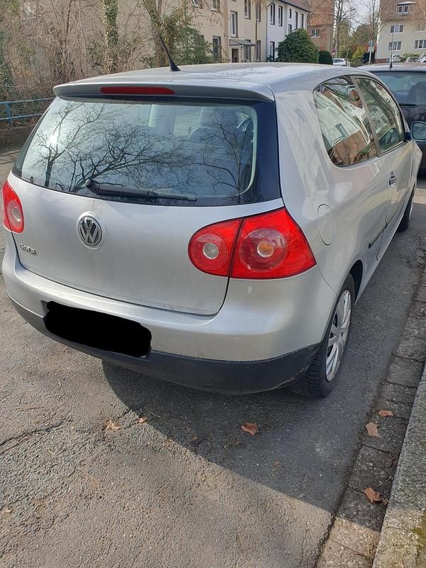 Gebraucht VW Golf V 80 PS (58 kW) 2007 Silber Kleinwagen