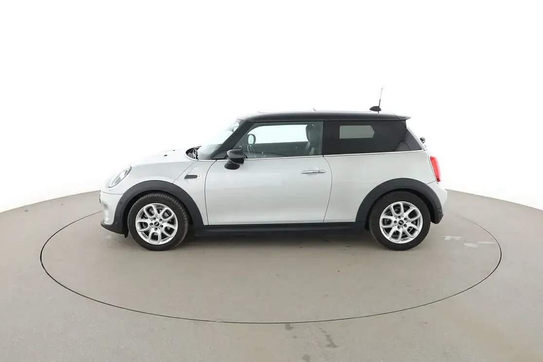 Używany Mini Cooper 2019 Szary Hatchback