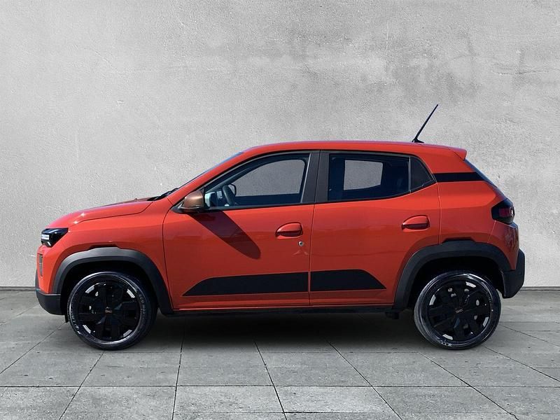 Usado Dacia Spring Extreme 47 kW (65 CV) 2024 Rojo Utilitario