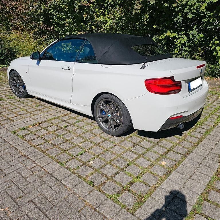 Weiß Gebraucht 2018 BMW M240 M Sport Cabrio | 32.000 € (Fairer Preis) - Bild 1/4