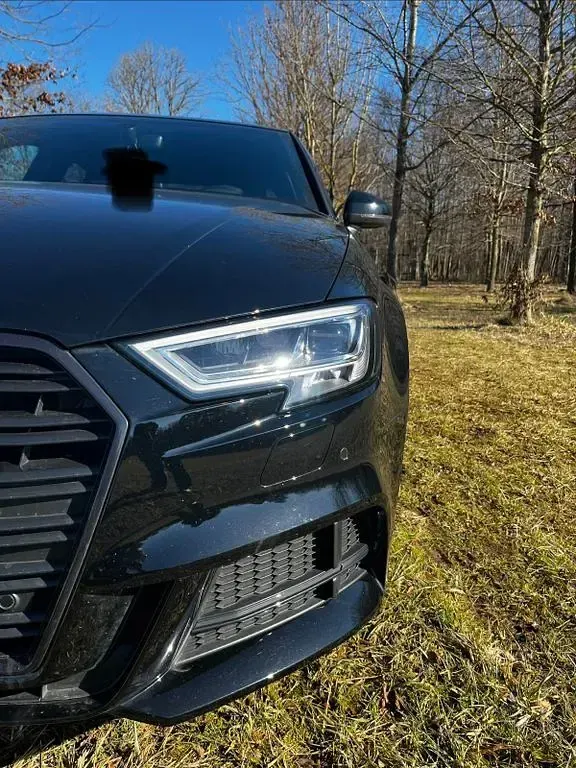 Gebraucht Audi A3 Sport 150 PS (110 kW) 2019 Schwarz Limousine