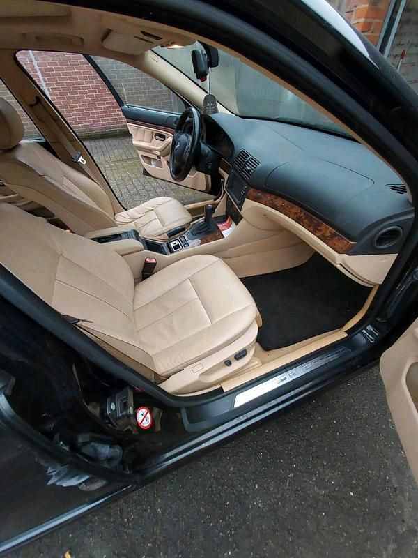 Gebraucht BMW 540 280 PS (205 kW) 2002 Schwarz Limousine