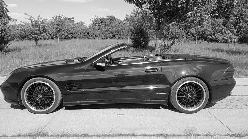 Schwarz Gebraucht 2002 Mercedes SL500 Cabrio | 17.500 € (Teuer) - Bild 1/4