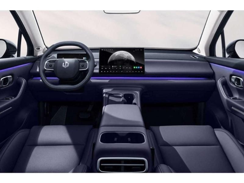 Neu Leapmotor C10 160 kW (218 PS) 2026 Glazed green SUV