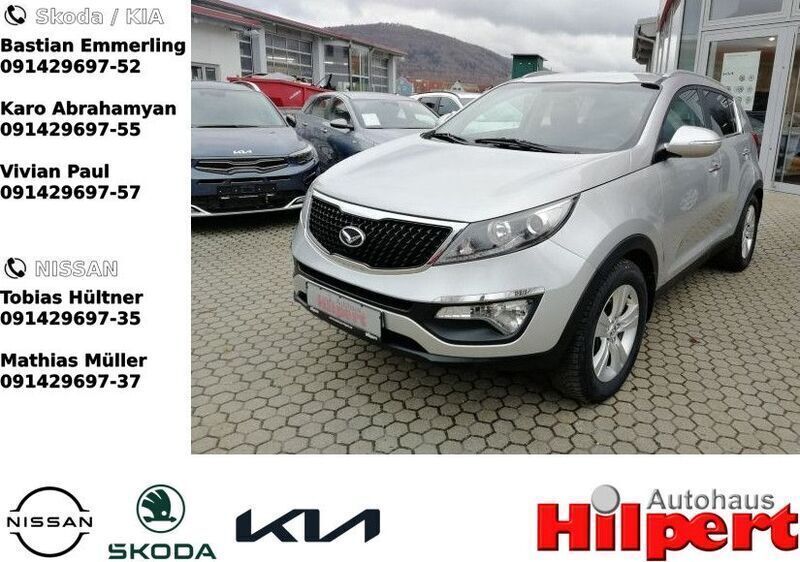 (9s) machine silver m (metallic) Gebraucht 2012 Kia Sportage Attract SUV | 7.740 € (Fairer Preis) - Bild 1/4