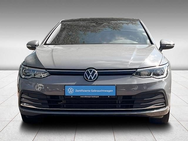 Gebraucht VW Golf VIII Move 150 PS (110 kW) 2024 C2 mondsteingrau Limousine