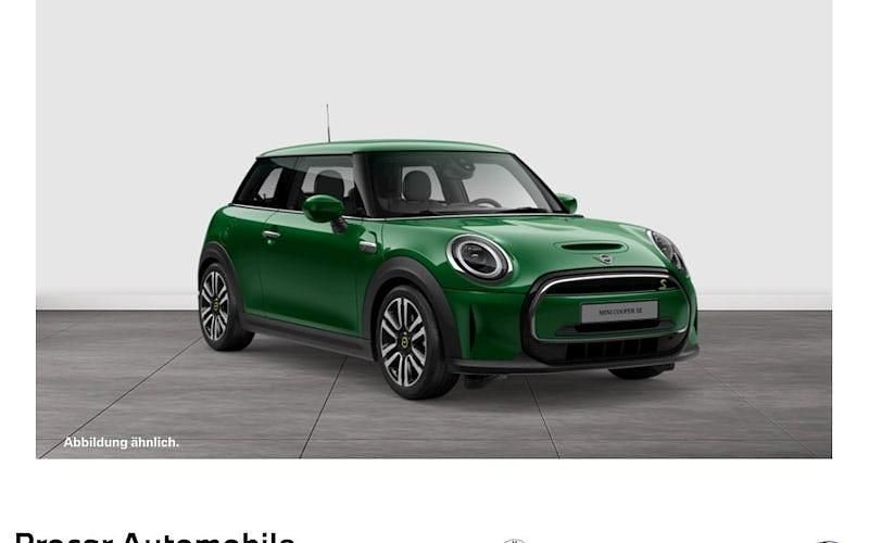 Grün Gebraucht 2021 Mini Cooper SE Classic Kleinwagen | 16.490 € (Fairer Preis) - Bild 1/4