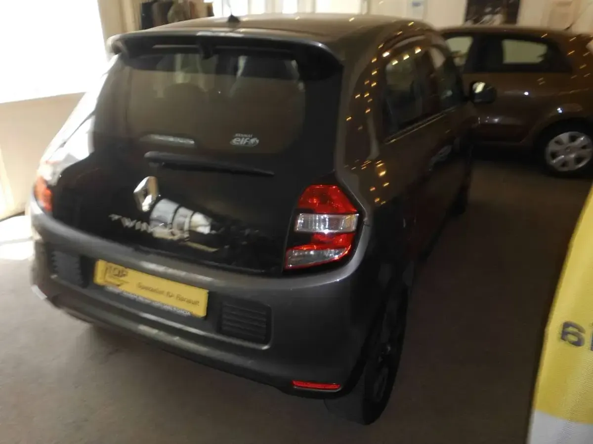 Gebraucht Renault Twingo LIMITED 69 PS (50 kW) 2018 Grau Kleinwagen