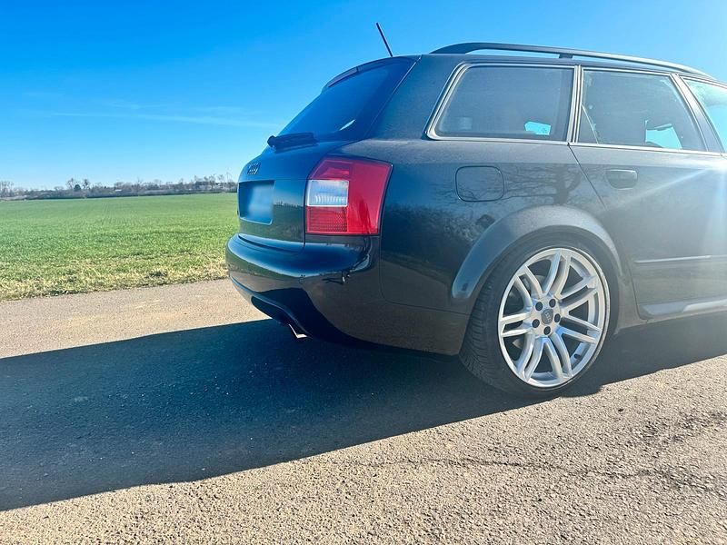 Second-hand Audi S4 344 CP (253 kW) 2004 Negru Break