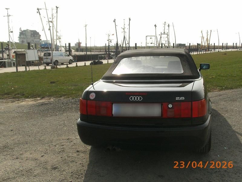 Gebraucht Audi 80 148 PS (108 kW) 1999 Schwarz Cabrio