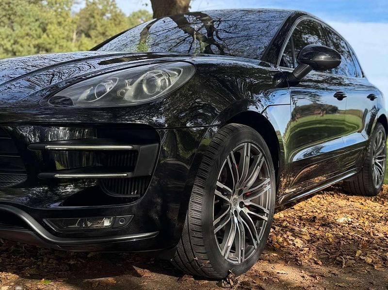 Gebraucht Porsche Macan Turbo 400 PS (294 kW) 2015 Schwarz SUV