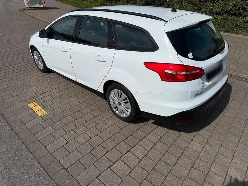 Usata Ford Focus 2015 Bianco Station wagon
